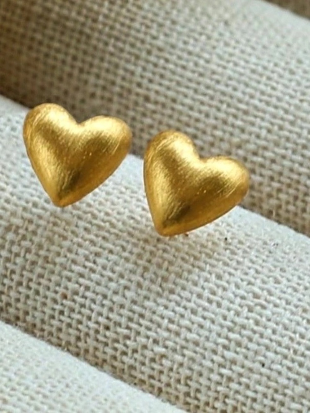 18K gold Heart Stud Earrings
